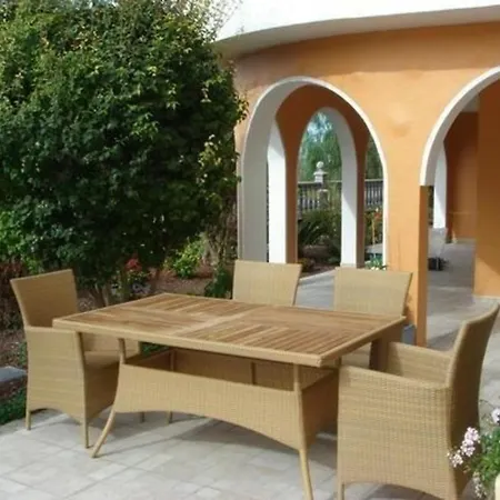 In Chayofa Mit Terrasse, Garten Und Gemeinschaftlichem Pool