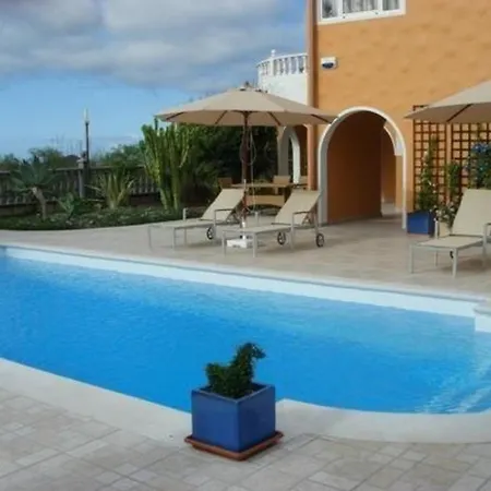 In Chayofa Mit Terrasse, Garten Und Gemeinschaftlichem Pool Appartement *