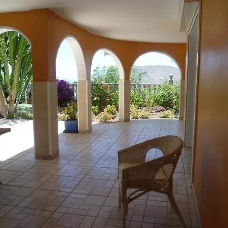 Apartamento In Chayofa Mit Terrasse, Garten Und Gemeinschaftlichem Pool Arona (Tenerife)